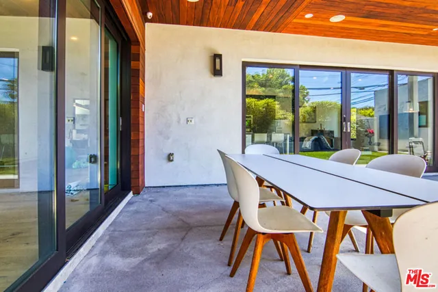 $16,000 | 2345 27th Street, Santa Monica, CA 90405