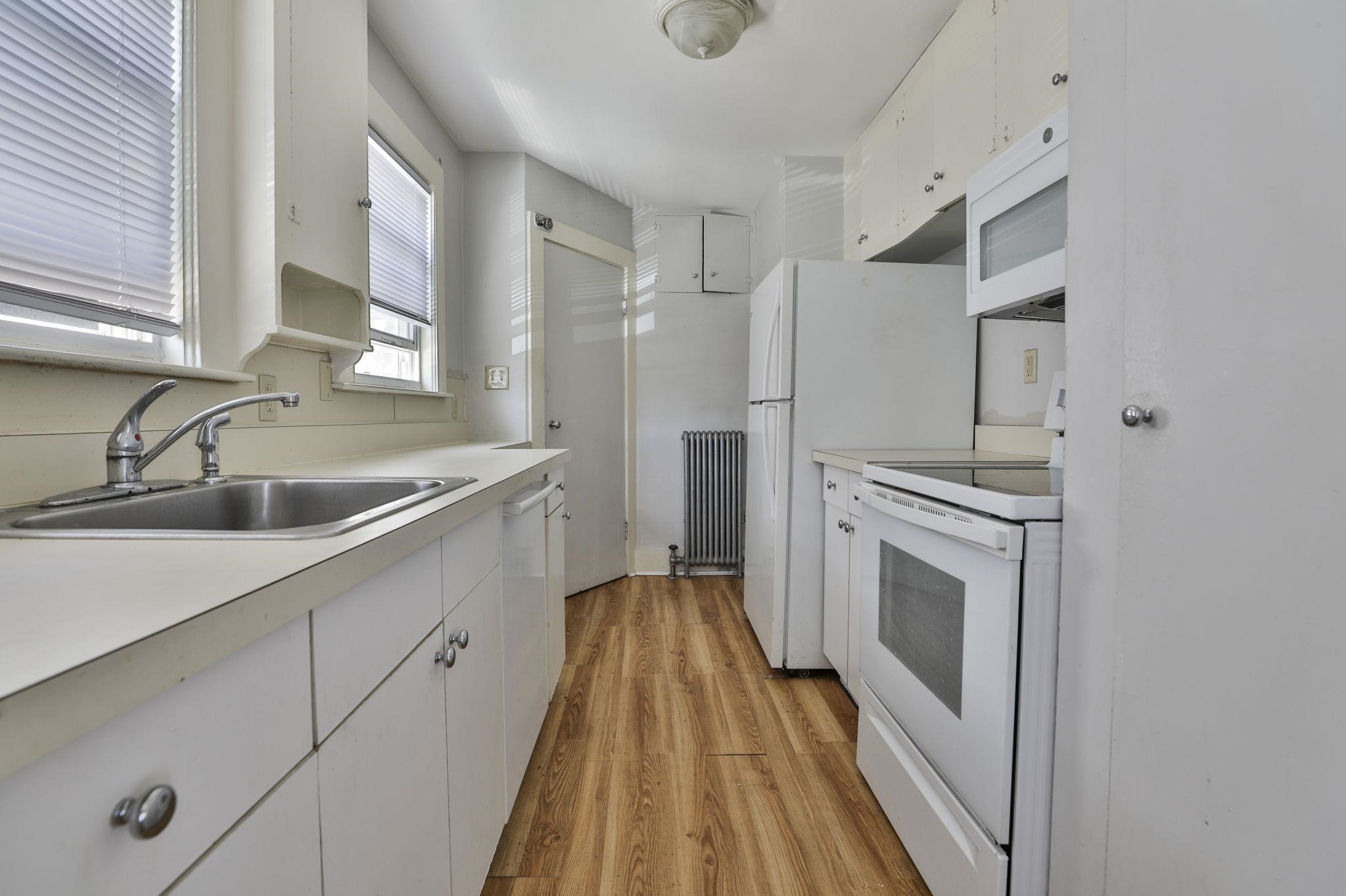 1 Oak Street Nashua, NH 03060 - Photo 11 of 22