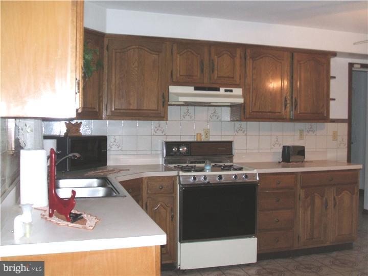 125 North Fairview Street Riverside, NJ 08075 - Photo 4 of 15