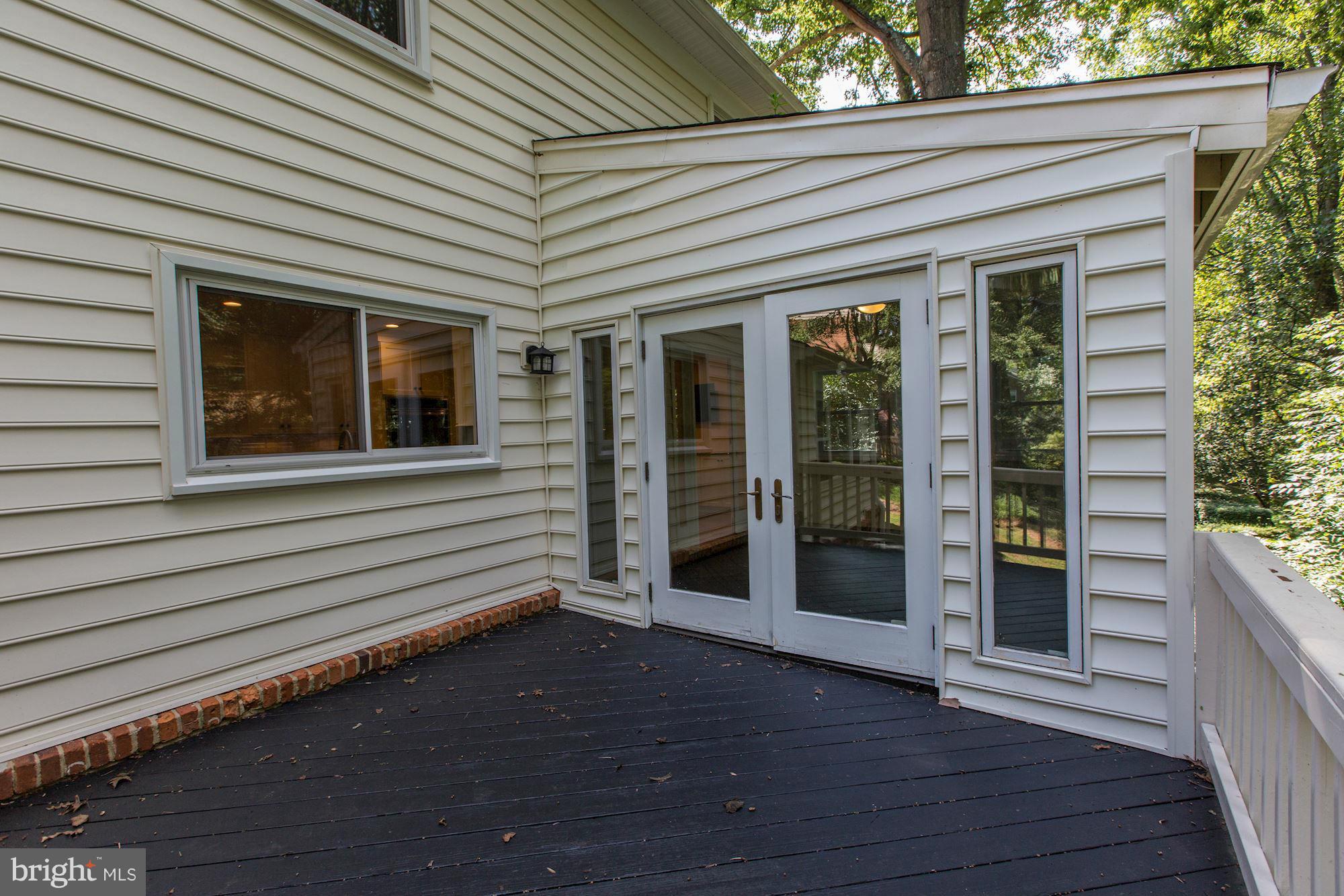 11824 Hunting Ridge Court Potomac, MD 20854 - Photo 26 of 28 Exterior (General)