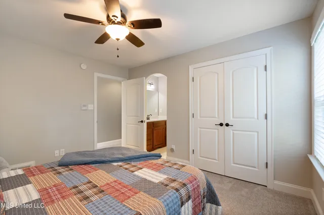 $570,000 | 5666 Chessie Drive, Olive Branch, MS 38654