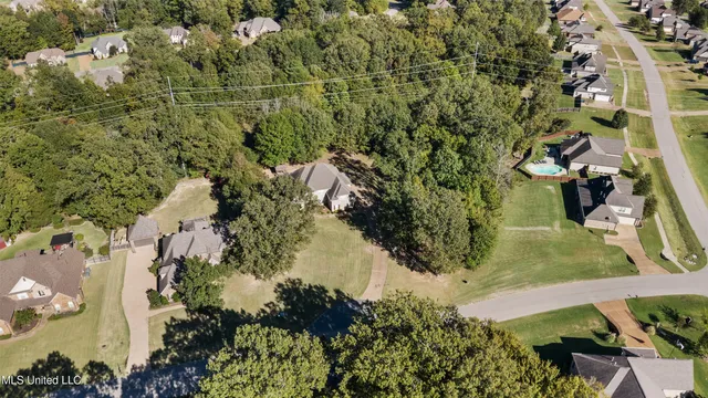 $570,000 | 5666 Chessie Drive, Olive Branch, MS 38654