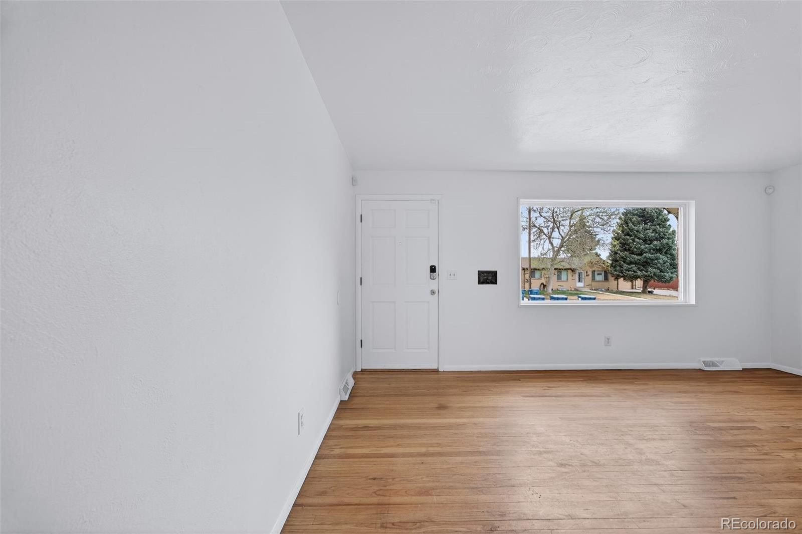 141 South Reed Street Lakewood, CO 80226 - Photo 10 of 41