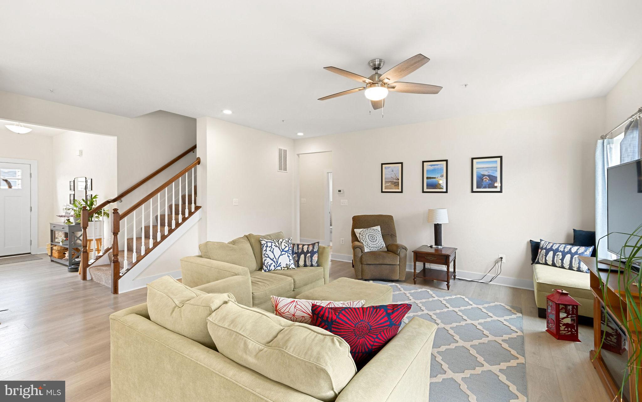 14 Henry House Circle Taneytown, MD 21787 - Photo 21 of 50 Hallway to guest room, full-bath, garage, basement