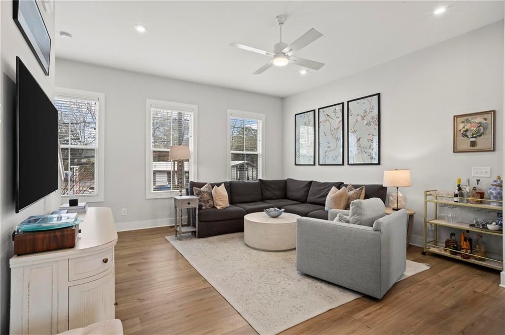 144 Chestnut Circle Atlanta, GA 30342 - Photo 17 of 24