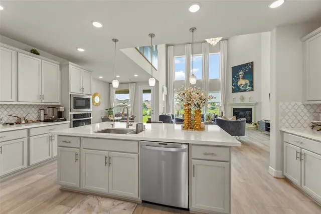 $739,999 | 6410 Prairie Landing Boulevard, Katy, TX 77493