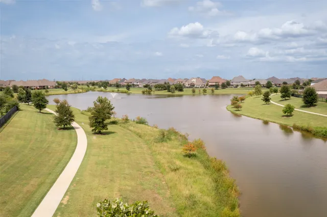 $739,999 | 6410 Prairie Landing Boulevard, Katy, TX 77493