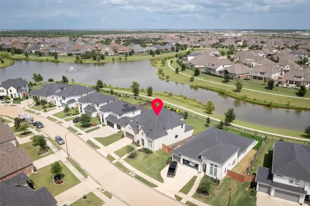 $739,999 | 6410 Prairie Landing Boulevard, Katy, TX 77493