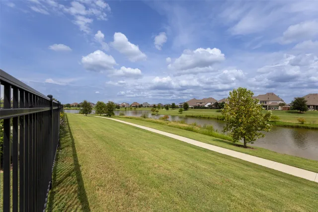 $739,999 | 6410 Prairie Landing Boulevard, Katy, TX 77493