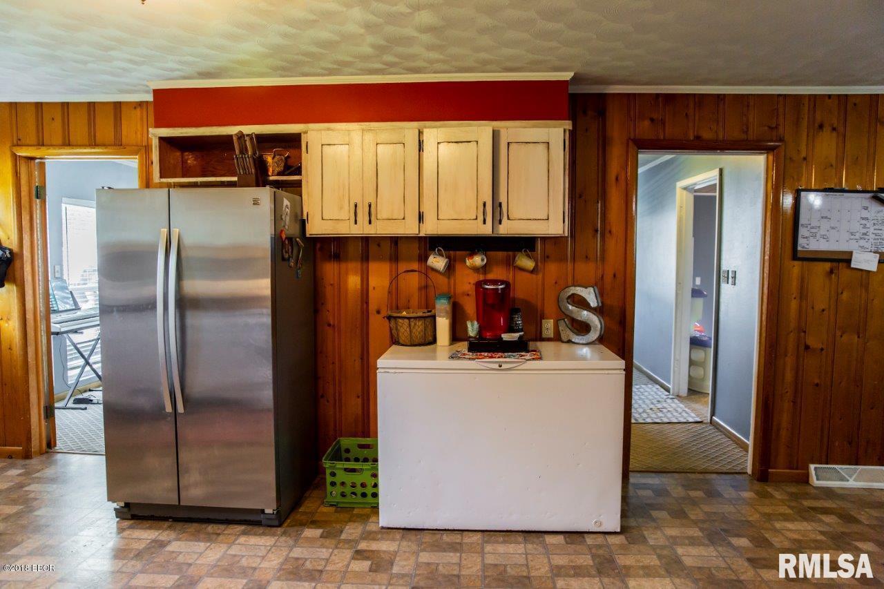 516 South 8th Street Herrin, IL 62948 - Photo 11 of 30