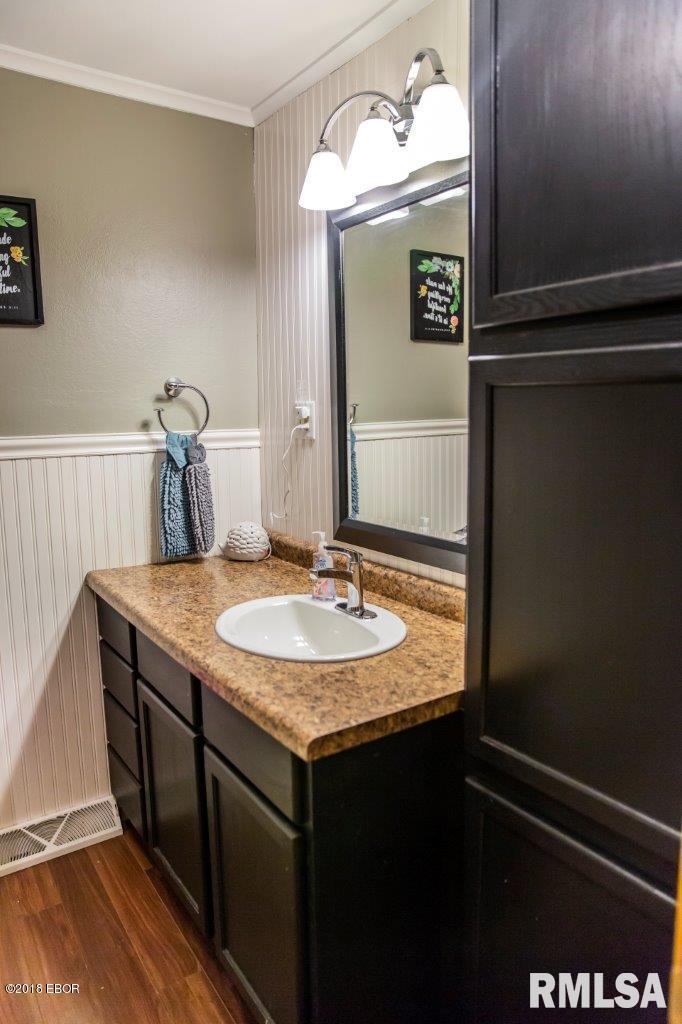 516 South 8th Street Herrin, IL 62948 - Photo 19 of 30