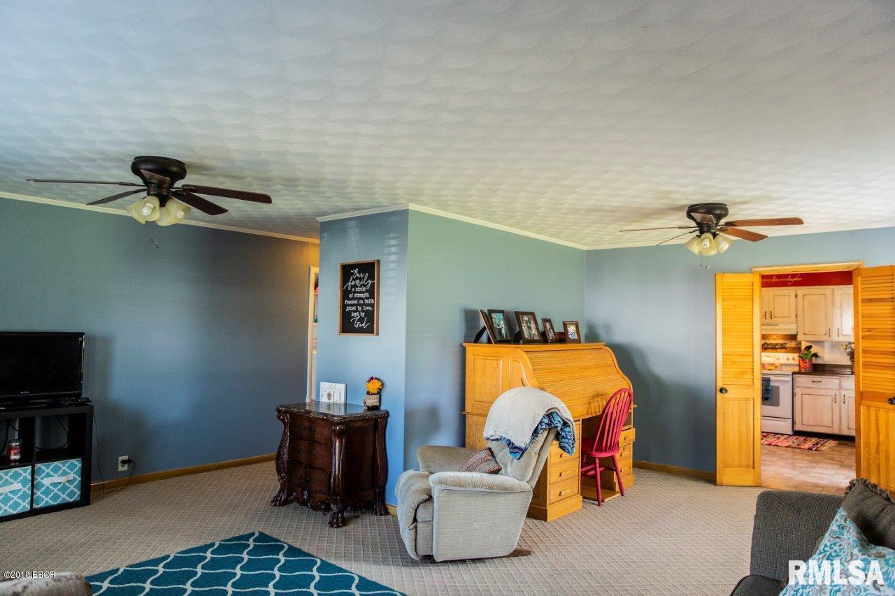 516 South 8th Street Herrin, IL 62948 - Photo 5 of 30