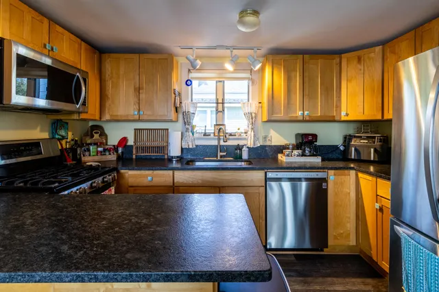 $639,500 | 21 Ocean Street, Jonesport, ME 04649