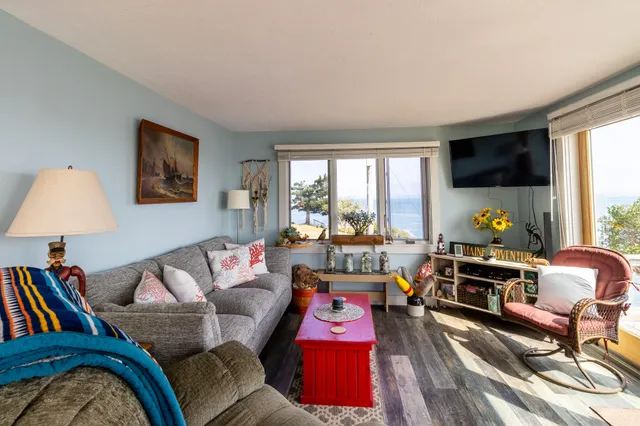 $639,500 | 21 Ocean Street, Jonesport, ME 04649