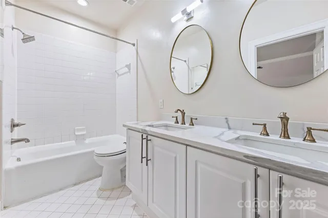 $569,000 | 127 North Tryon Street, Unit 508, Charlotte, NC 28202