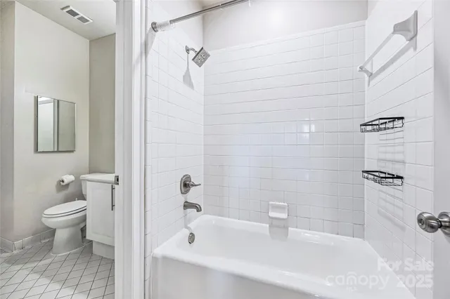 $569,000 | 127 North Tryon Street, Unit 508, Charlotte, NC 28202