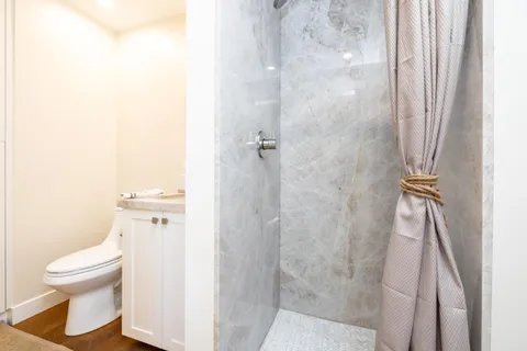 $1,500,000 | 20 West 3rd Avenue, Unit 202, San Mateo, CA 94402