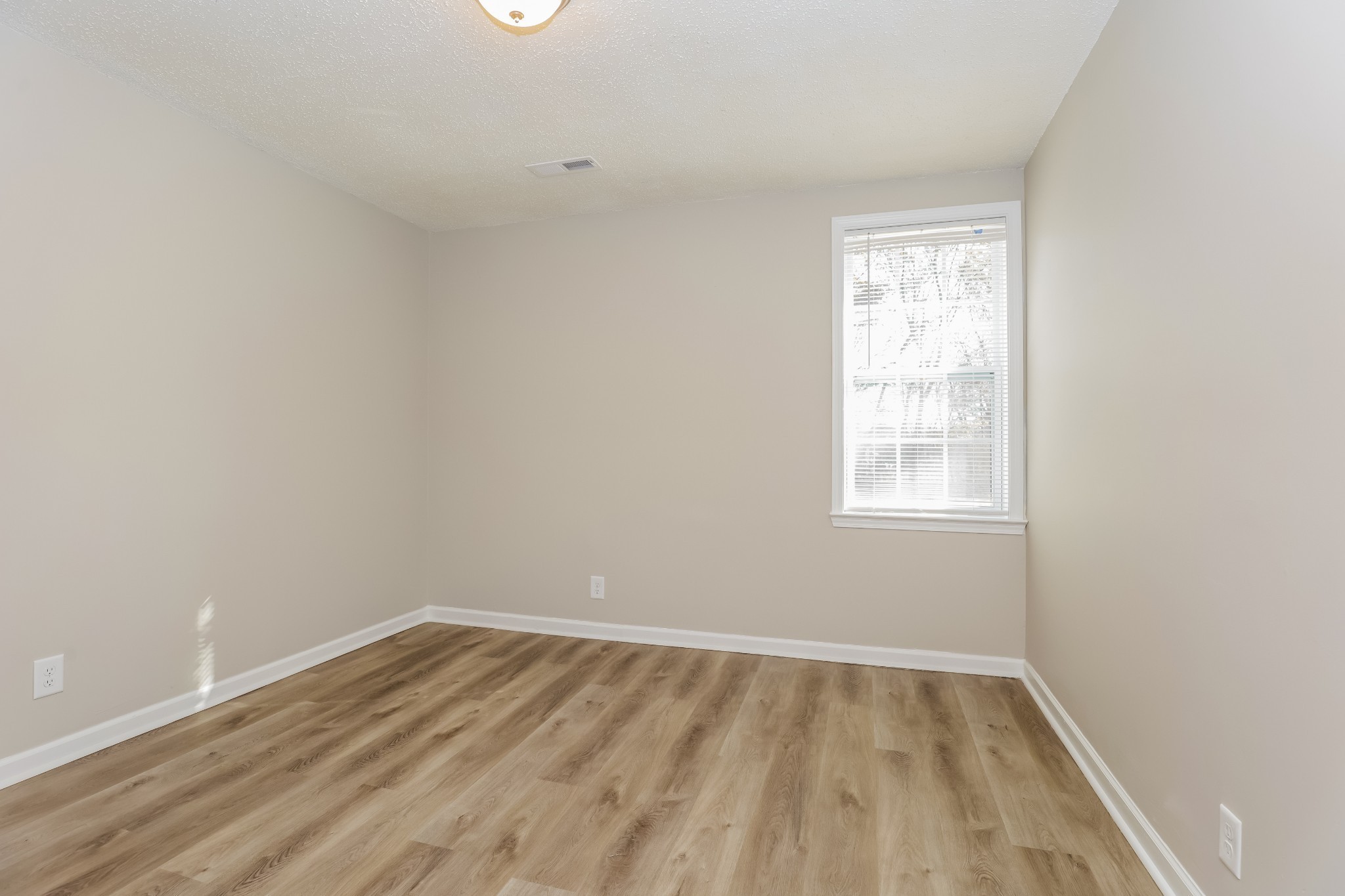 8134 Sunset Circle Murfreesboro, TN 37129 - Photo 12 of 16