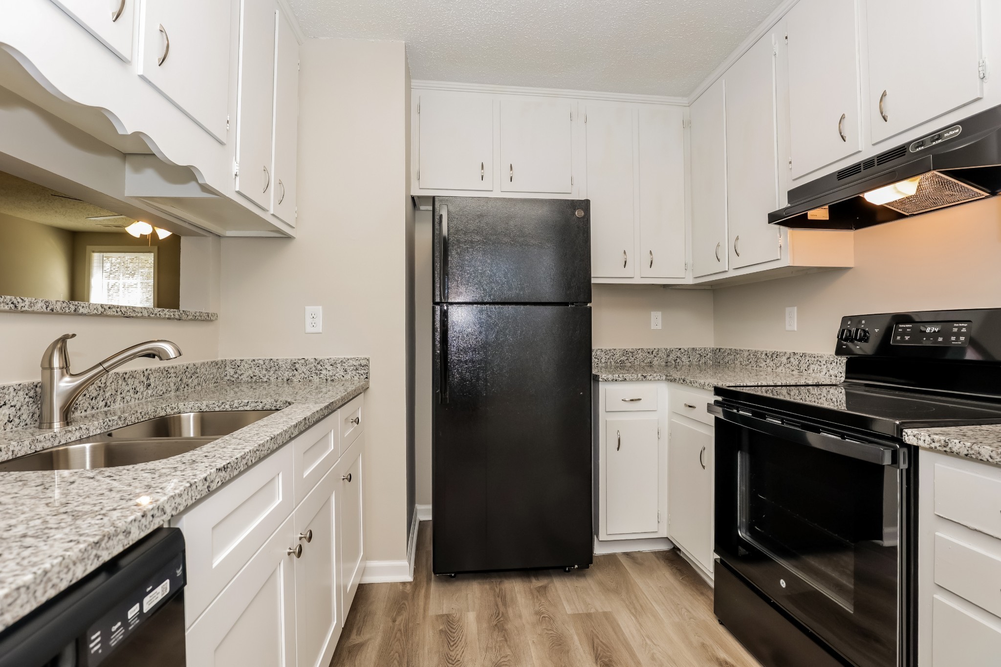 8134 Sunset Circle Murfreesboro, TN 37129 - Photo 7 of 16