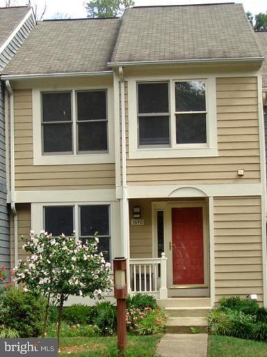 1646 Oak Spring Way Reston, VA 20190 - Photo 1 of 29 Exterior (Main)