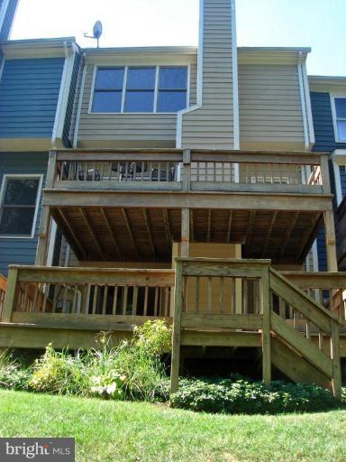 1646 Oak Spring Way Reston, VA 20190 - Photo 12 of 29 Patio