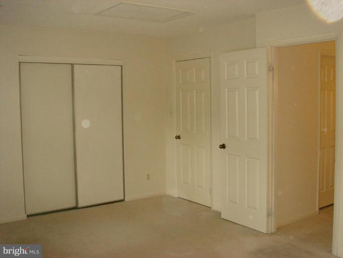 1646 Oak Spring Way Reston, VA 20190 - Photo 18 of 29 double closet in master suite#2