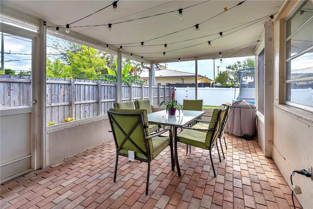 1401 North 31st Road Hollywood, FL 33021 - Photo 26 of 35 Photo 26