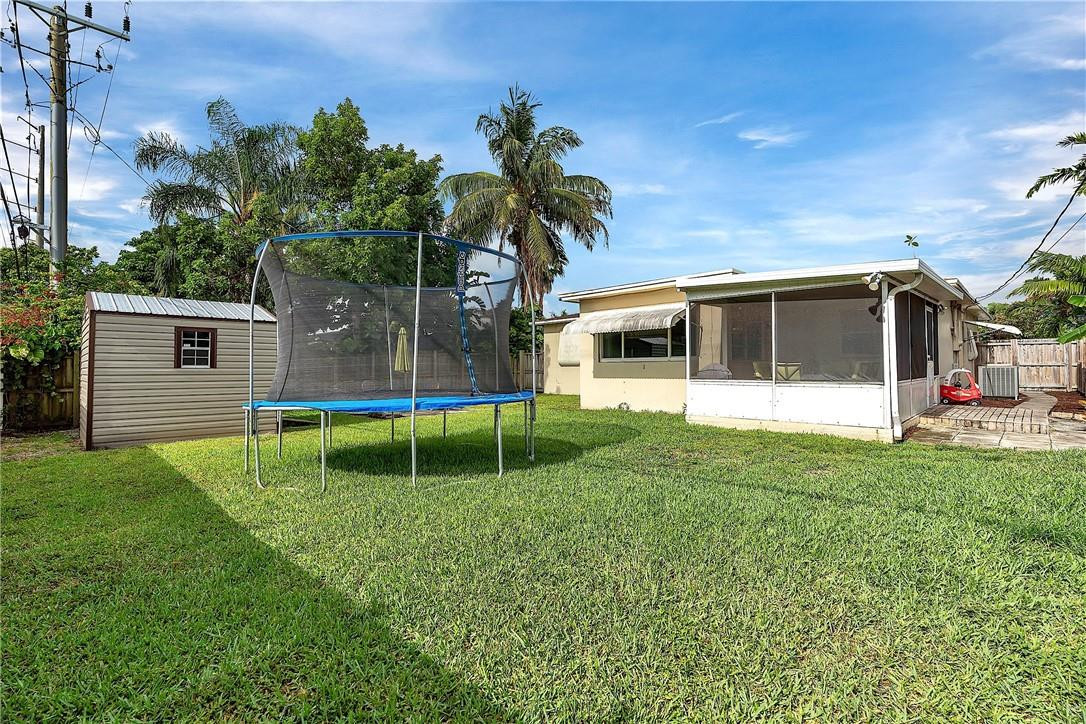 1401 North 31st Road Hollywood, FL 33021 - Photo 31 of 35 Photo 31
