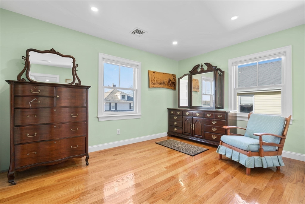 68 Hampton Circle Hull, MA 02045 - Photo 19 of 28 Gallery Image 19