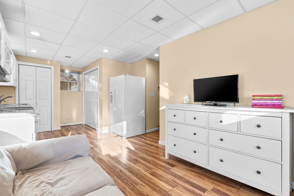 68 Hampton Circle Hull, MA 02045 - Photo 24 of 28 Gallery Image 24