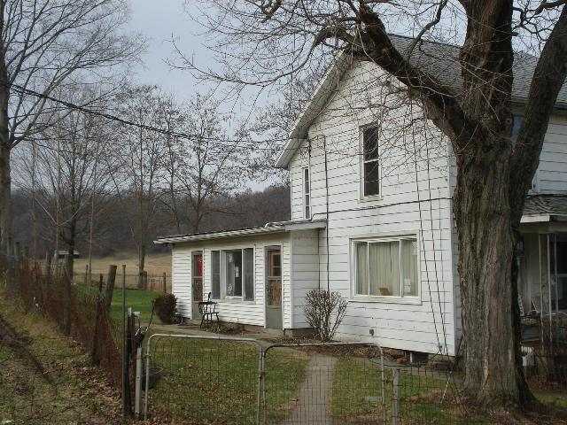 1353 King Road Newark, OH 43055 - Photo 3 of 15