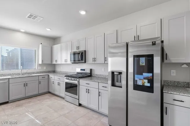 $2,300 | 4453 Lantern Point Avenue, North Las Vegas, NV 89084