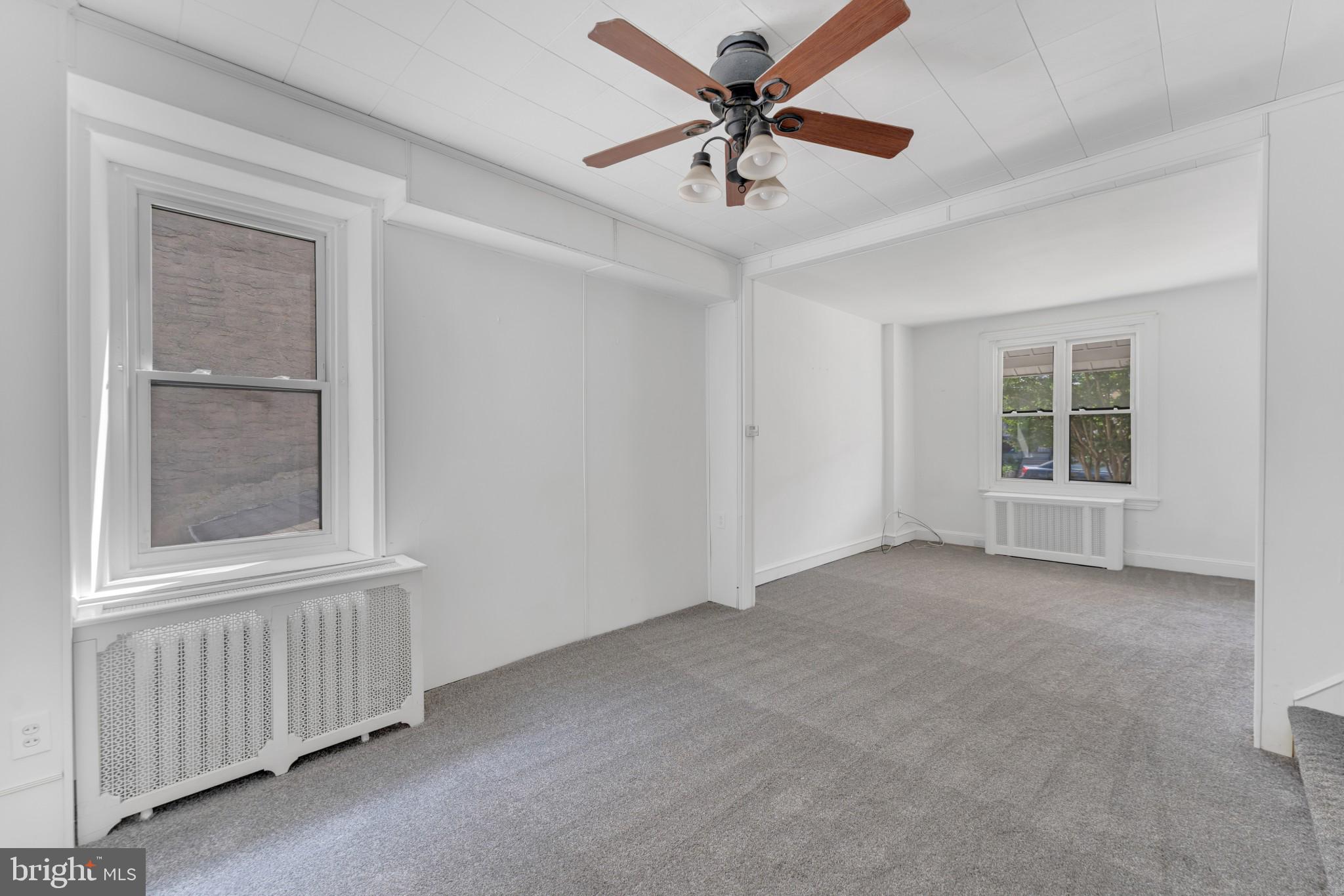 410 Ripka Street Philadelphia, PA 19128 - Photo 6 of 29