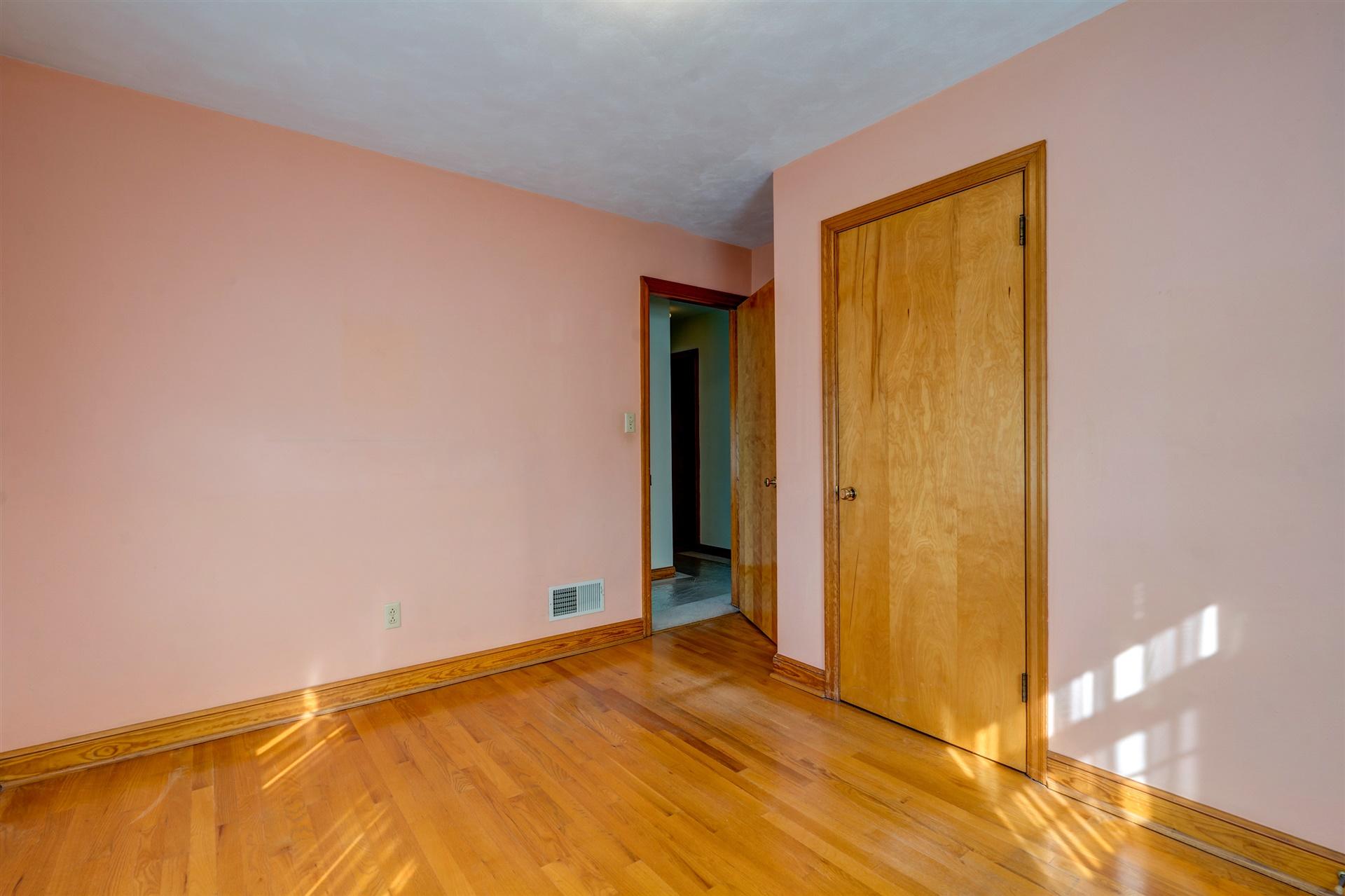 1702 Eanes Road Roanoke, VA 24014 - Photo 15 of 21 a view of an empty room