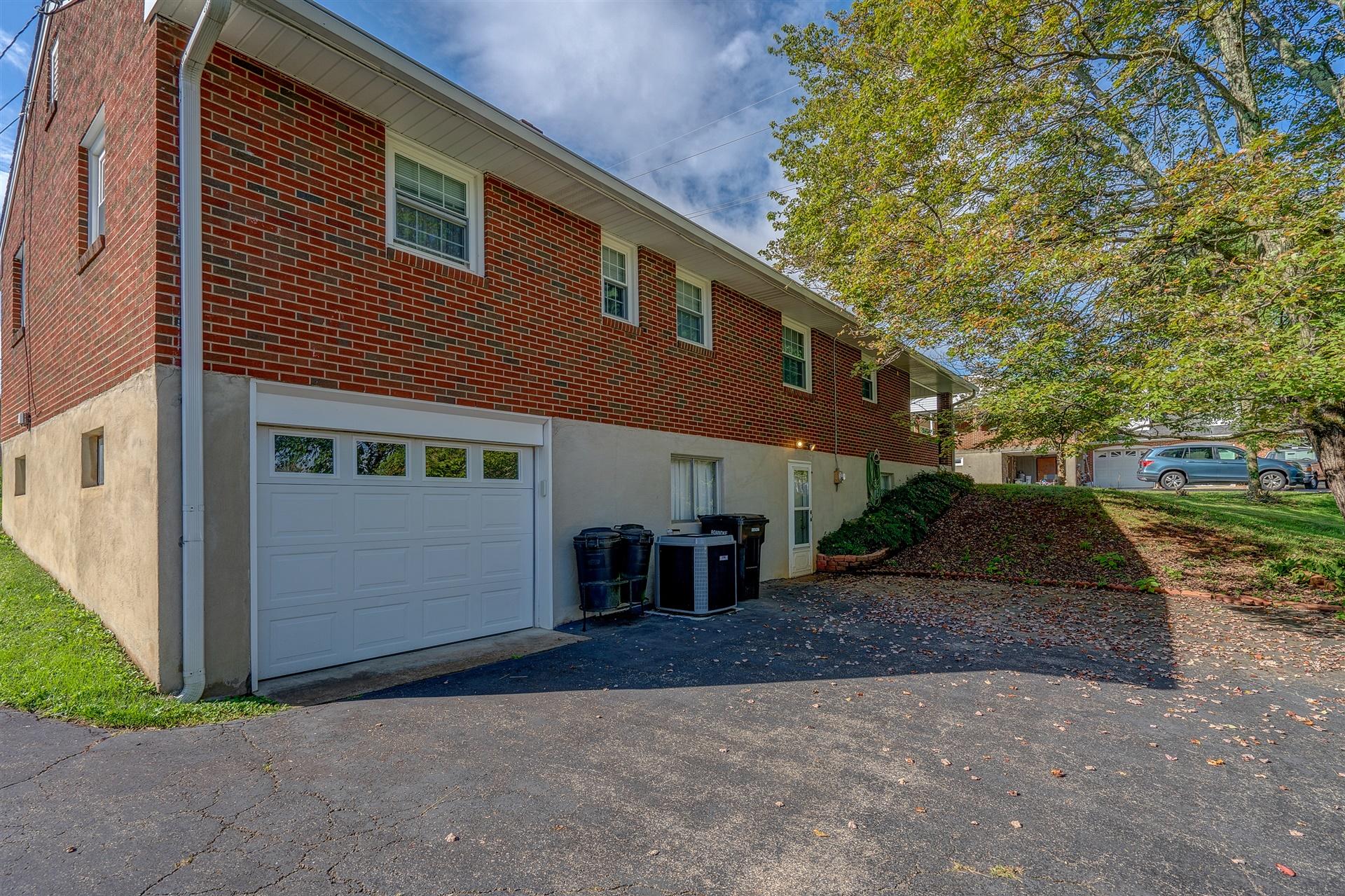 1702 Eanes Road Roanoke, VA 24014 - Photo 21 of 21 a house view with a outdoor space