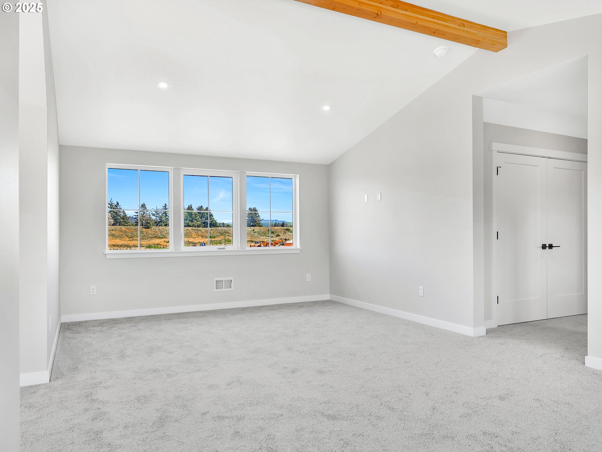 90250 Hobie Road Warrenton, OR 97146 - Photo 37 of 41 View