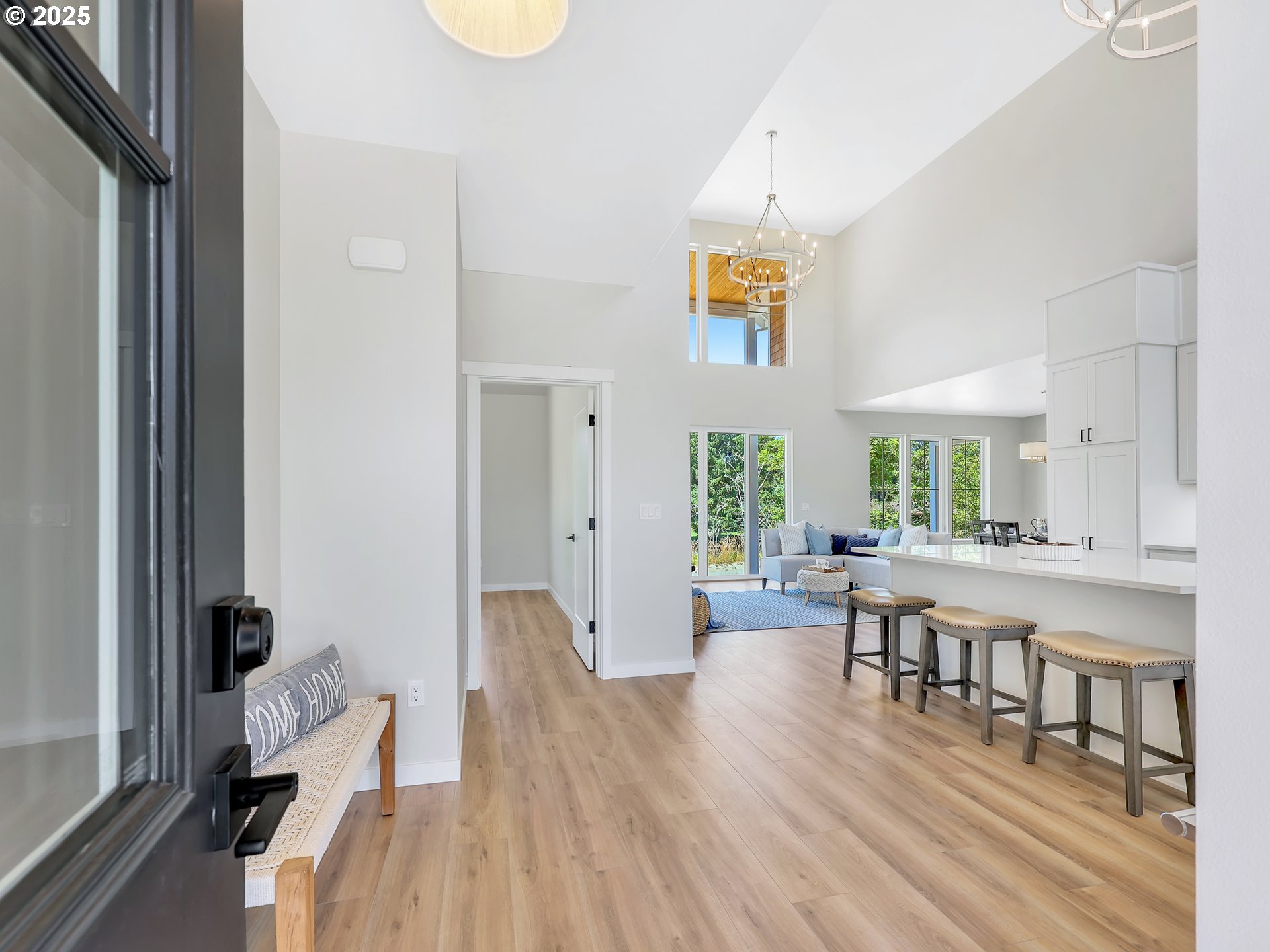 90250 Hobie Road Warrenton, OR 97146 - Photo 6 of 41 Entrance/Foyer