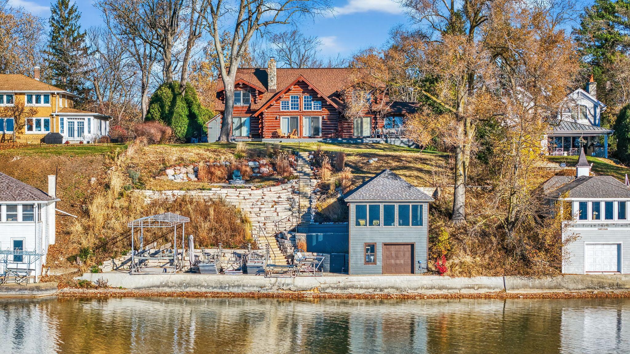 40017 85th Street Randall, WI 53128 - Photo 3 of 50 12_40017_85th_St_Genoa_City_WI_53128_USA