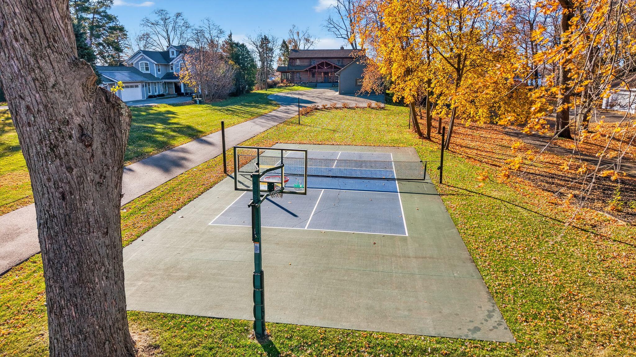 40017 85th Street Randall, WI 53128 - Photo 4 of 50 09_40017_85th_St_Genoa_City_WI_53128_USA