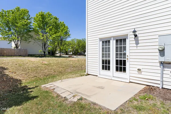 $275,000 | 502 Summer Breeze Drive, Durham, NC 27704