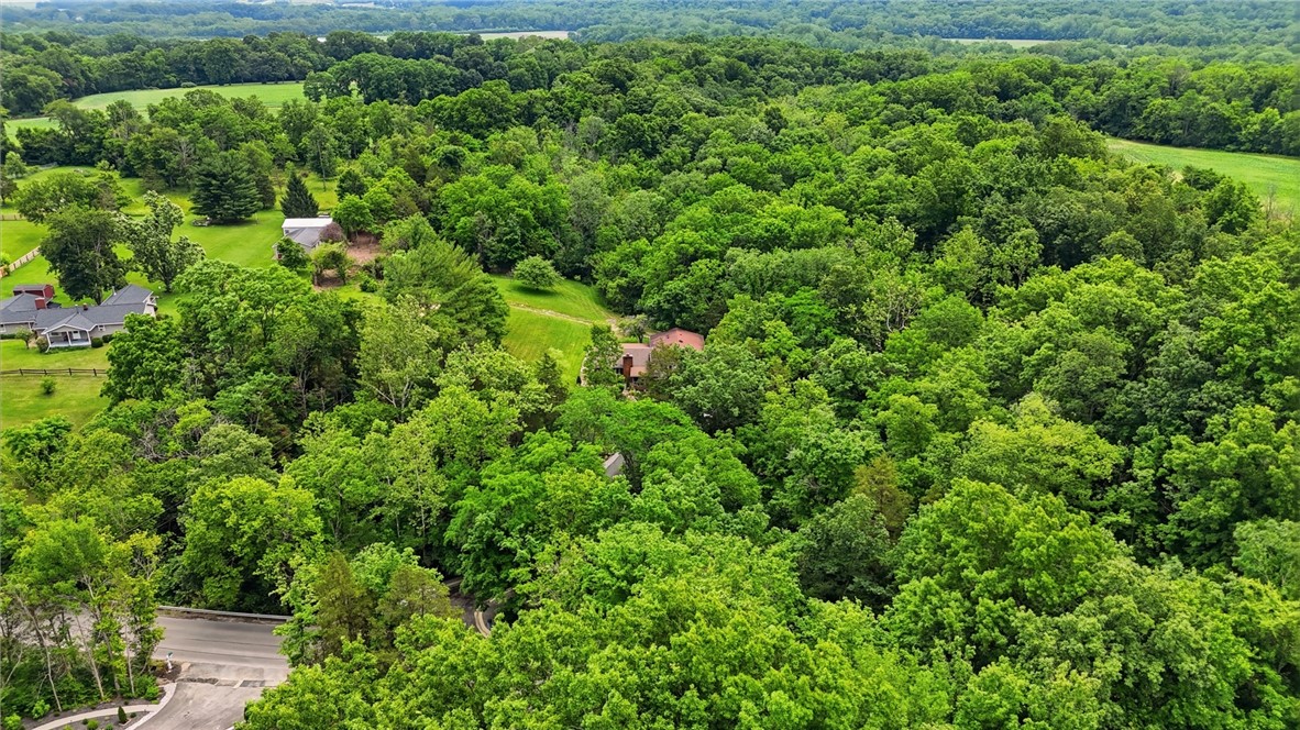 7606 Old Stage Road Waynesville, OH 45068 - Photo 4 of 64
