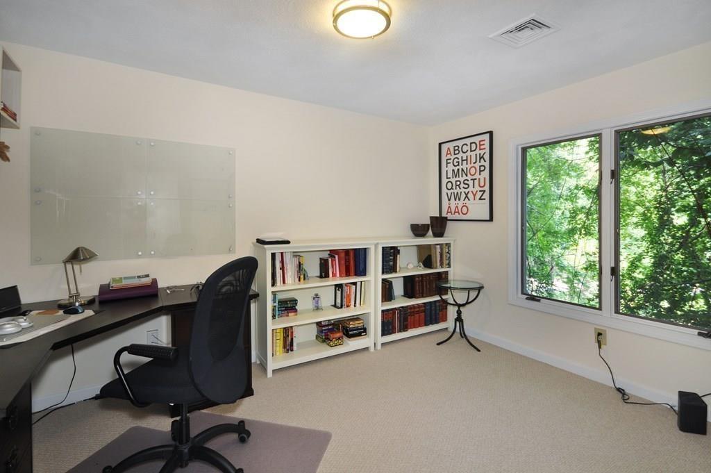 20 Coolidge Road Winchester, MA 01890 - Photo 25 of 40