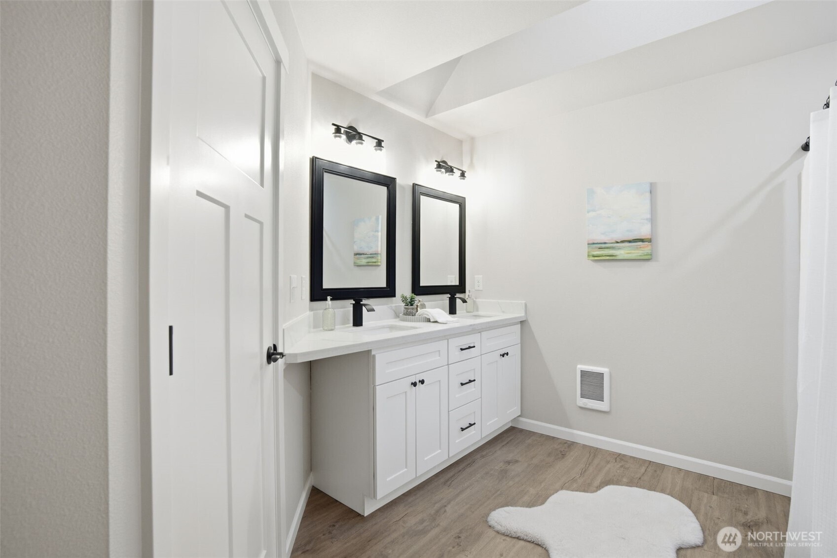 5909 257th Street East Graham, WA 98338 - Photo 18 of 27