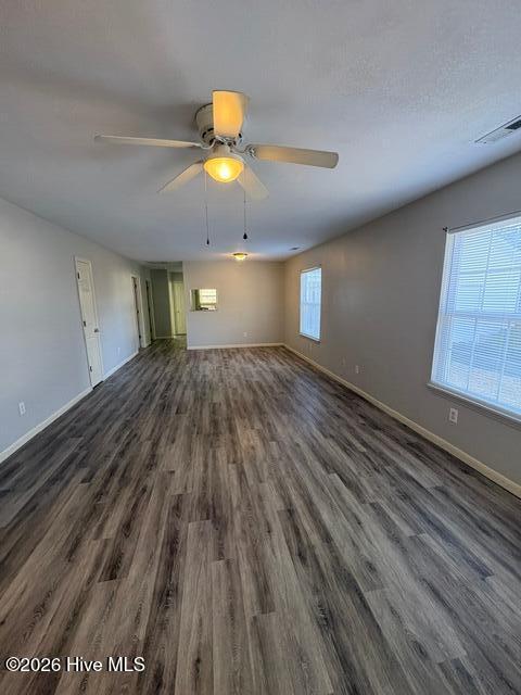 104 Evergreen Drive Hubert, NC 28539 - Photo 3 of 21 Living Room
