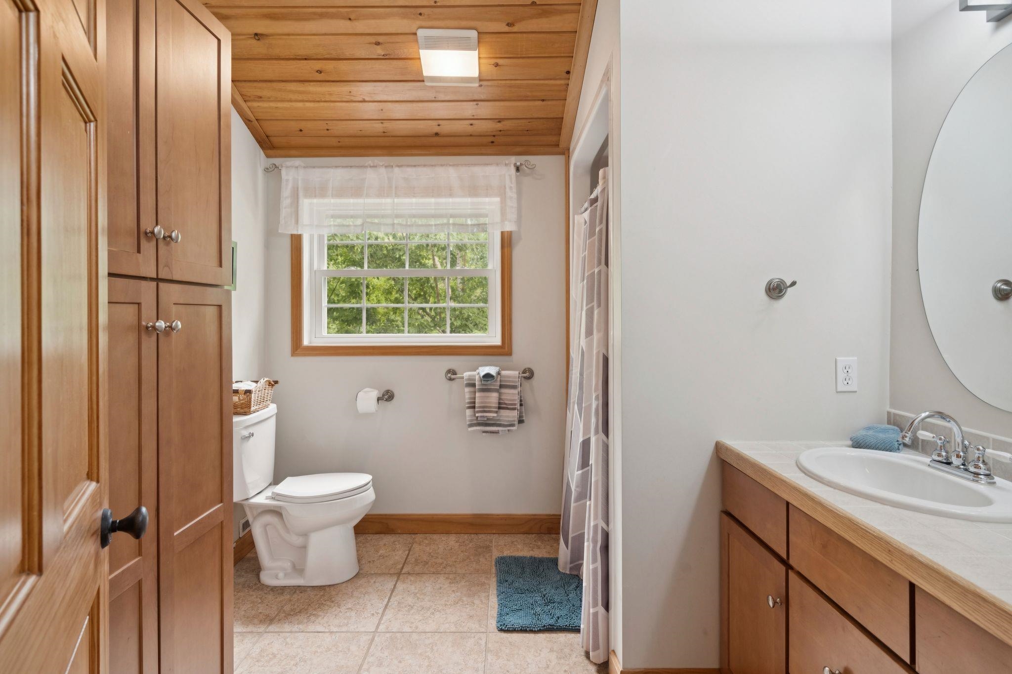 354 Cherry Valley Road Gilford, NH 03249 - Photo 28 of 47