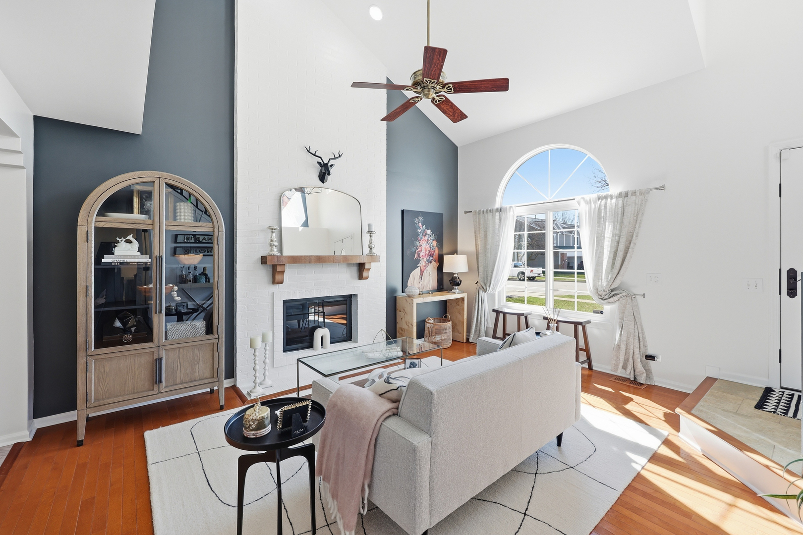 1268 Spaulding Road Bartlett, IL 60103 - Photo 5 of 41