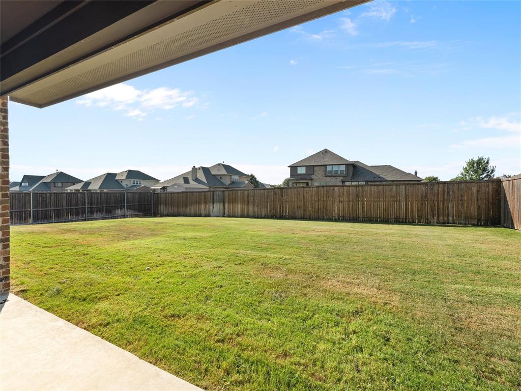 218 Calvert Drive Midlothian, TX 76065 - Photo 23 of 27 a view of an ocean