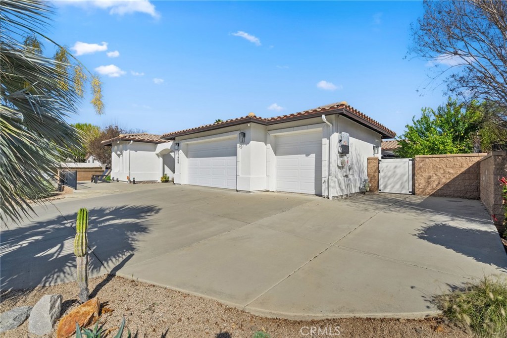 21660 Front Street Wildomar, CA 92595 - Photo 11 of 68