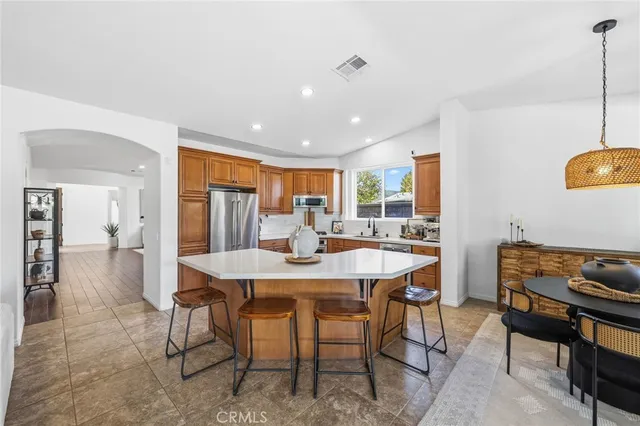 $715,000 | 21660 Front Street, Wildomar, CA 92595