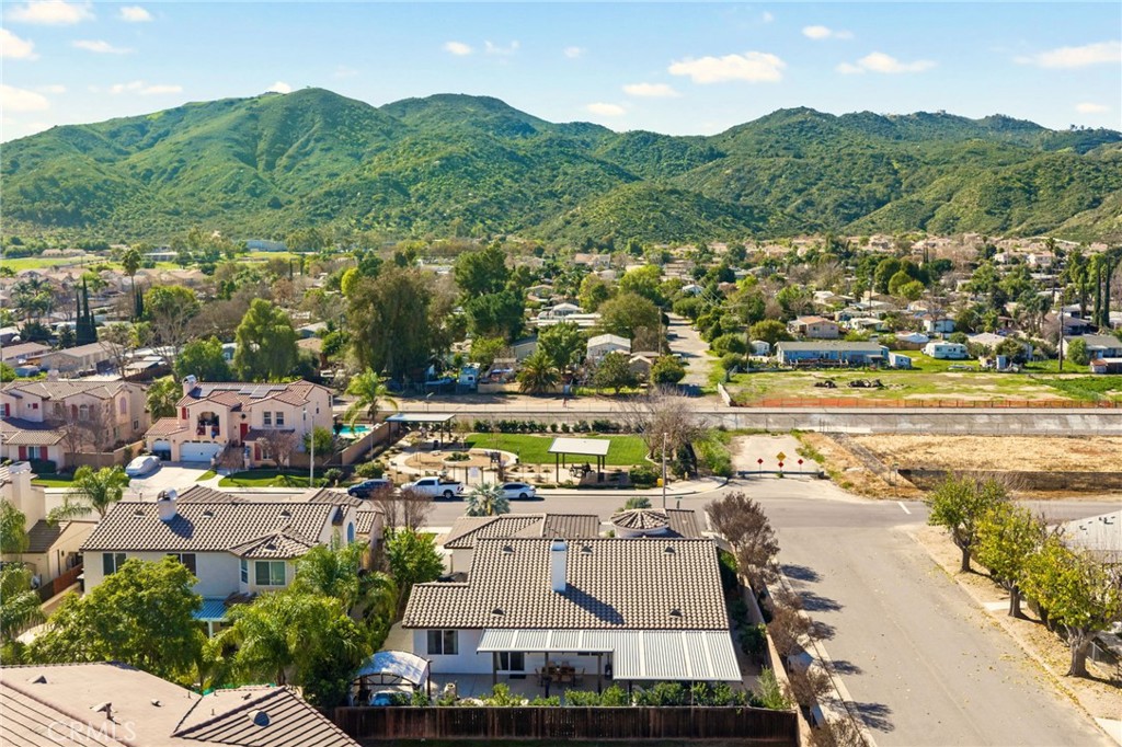 21660 Front Street Wildomar, CA 92595 - Photo 8 of 68